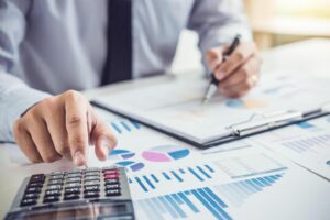 close-up-of-an-accountant-free-photo